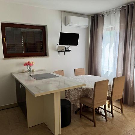 Apartman Roguljic Сплит Екстериор снимка